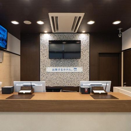 Toyoko Inn Tokyo Eki Yaesu Kita Guchi 외부 사진