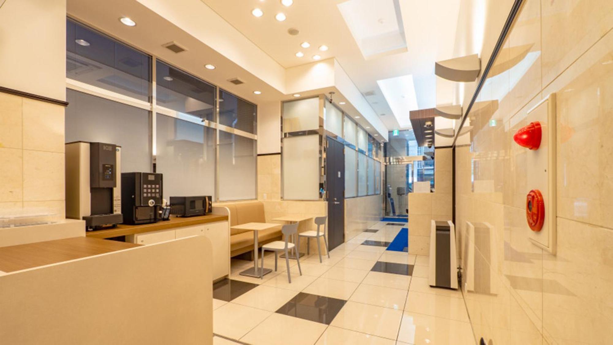 Toyoko Inn Tokyo Eki Yaesu Kita Guchi 외부 사진
